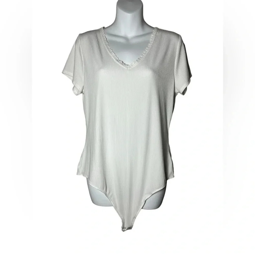 SO Kohl’s Brand Short Sleeve Bodysuit